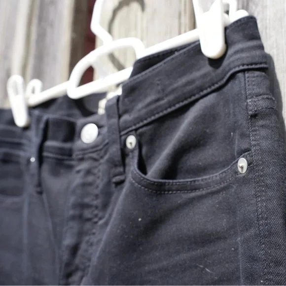 MADEWELL BLACK HIGH RISE 9” SKINNY JEANS 25